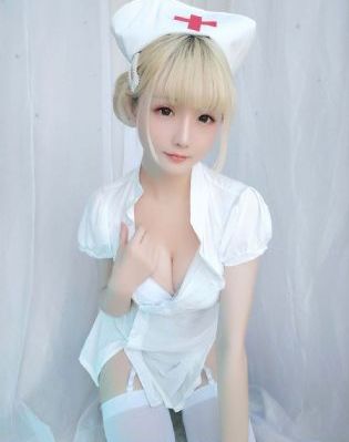 人人玩人人爽_BD英语神马影院在线